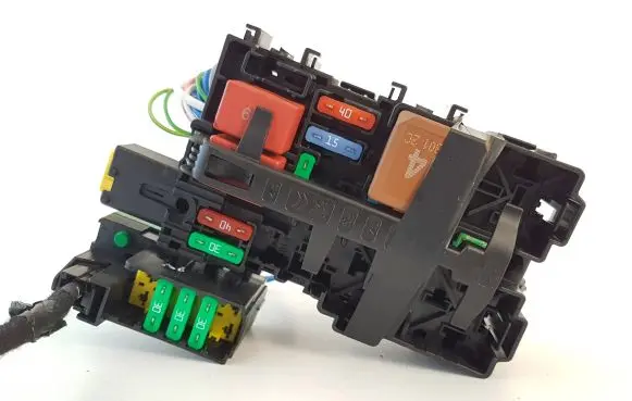 Citroen C5 Aircross Fuse module 96CH360180 10A0030103