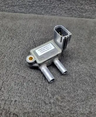 Exhaust gas pressure sensor