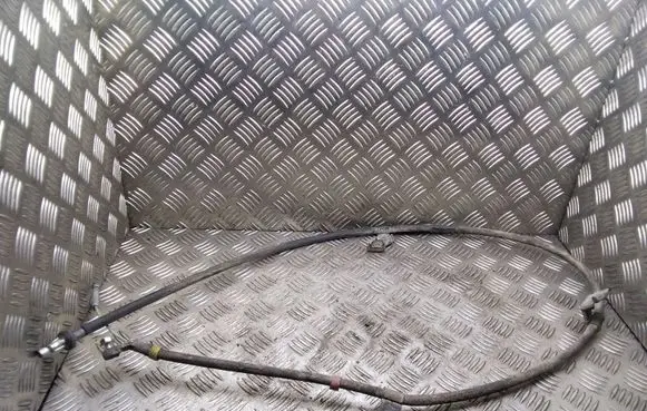 Nissan Qashqai+2 Hand brake release cable 