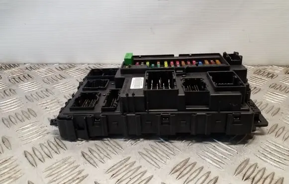 Ford Mondeo MK V Central body control module FU5T15604CAJ DG9T14B476B