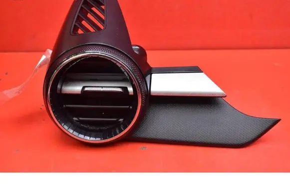 Skoda Fabia Mk1 (6Y) Dashboard side air vent grill/cover trim 6VB858417A