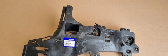 Volvo S60 Front bumper mounting bracket 31455652