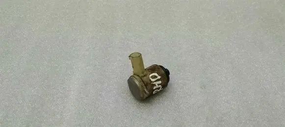 BMW 7 E65 E66 Hydraulic servotronic pressure valve 6788211