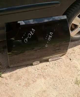 Volvo S70 V70 V70 XC Rear door window glass