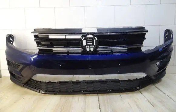 Volkswagen Tiguan Front bumper 5NA807221