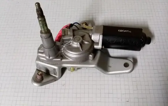 Honda Jazz Rear window wiper motor 520604