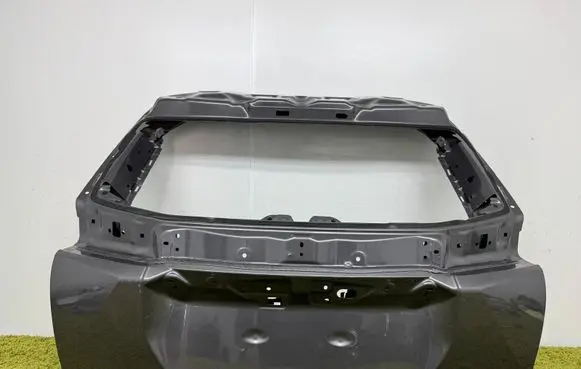 Peugeot 2008 II Truck tailgate 