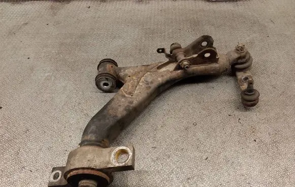 Lexus IS 220D-250-350 Front lower control arm/wishbone