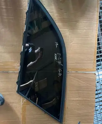 Mercedes-Benz E W212 Rear side window
