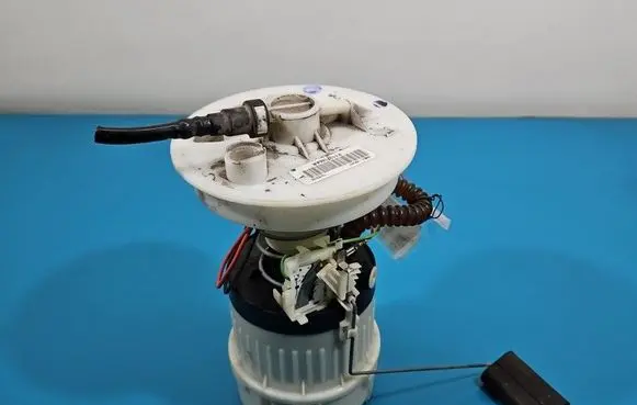 Ford C-MAX I In-tank fuel pump 3M519H307 IMPRK1543928
