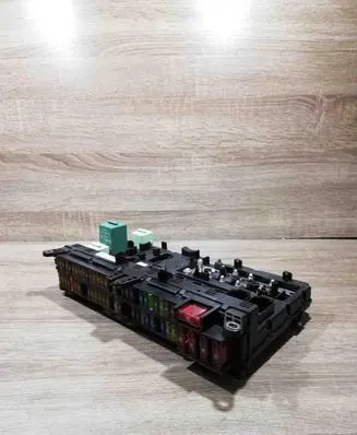 BMW X5 E53 Fuse module 6907395 519757000 165034011801