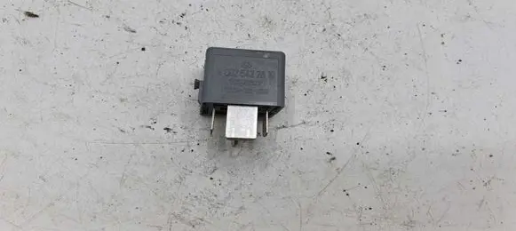 Mercedes-Benz ML W164 Other relay A0025422619