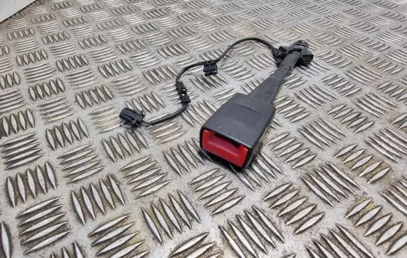 Audi S5 Facelift Front seatbelt buckle 8K0857755F 201014