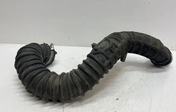 Renault Trafic II (X83) Intercooler hose/pipe 8200607746 93858731