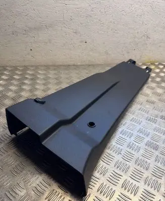 Toyota Proace (B) pillar trim (bottom) 9810604877 9808847377