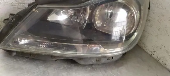 Mercedes-Benz C W204 Headlight/headlamp