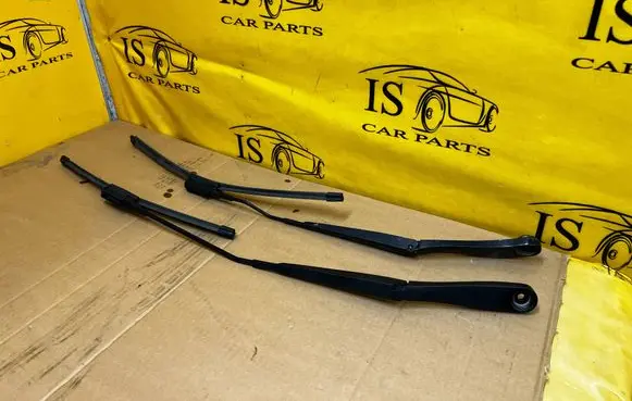 Ford Escape IV Front wiper blade arm LJ6B-17526-AB LJ6B17526AB LJ6B-17527-AB