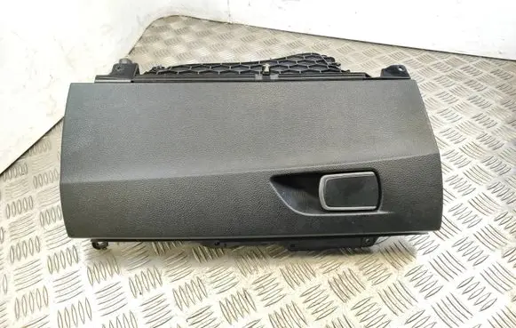 Glove box set