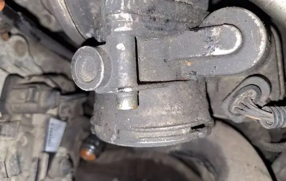Audi A3 S3 8P Throttle valve 038128063