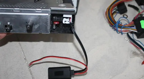 BMW 3 E90 E91 AUX in-socket connector 