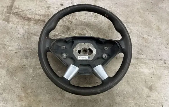 Mercedes-Benz Sprinter W906 Steering wheel A9064640501