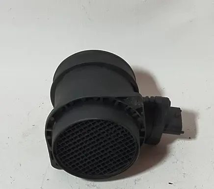 Volvo V70 Mass air flow meter 0280218108 8670112