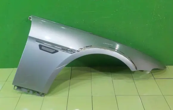 BMW 6 E63 E64 Fender PRZOD PRAWY