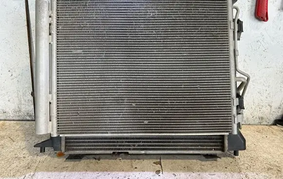 KIA Ceed Radiator set 558332 940007 5364
