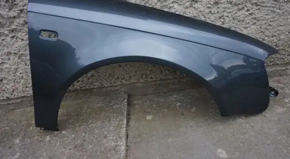 Audi A4 S4 B7 8E 8H Fender AUDIA4B7LX7Z