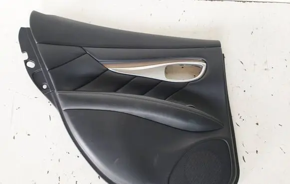 Infiniti M Y51 Rear door card panel trim