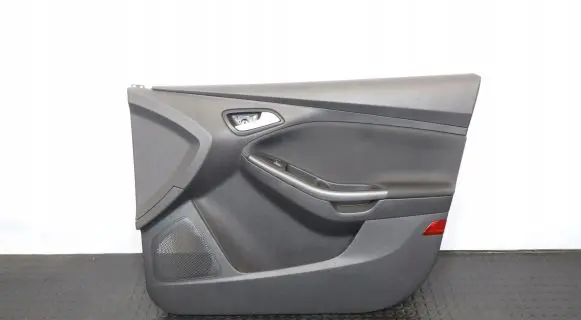Ford Focus Front door card panel trim