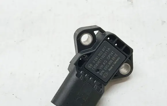 Seat Leon (5F) Air pressure sensor 03G906051E