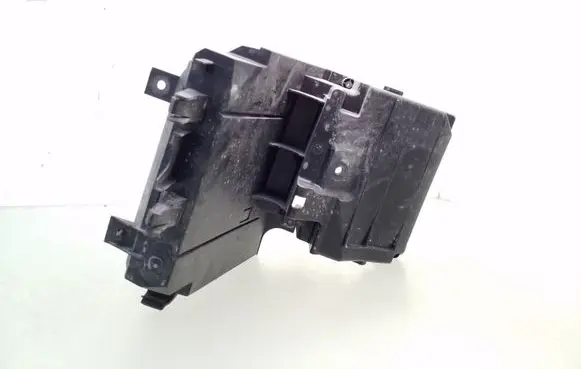 Peugeot Partner Fuse box cover 9658447380