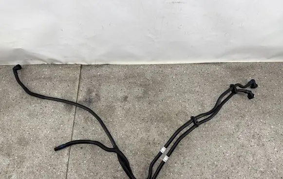 BMW X7 G07 Fuel line pipe 7439939