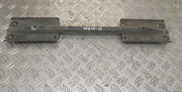 Toyota Verso Muffler mount bracket/holder 