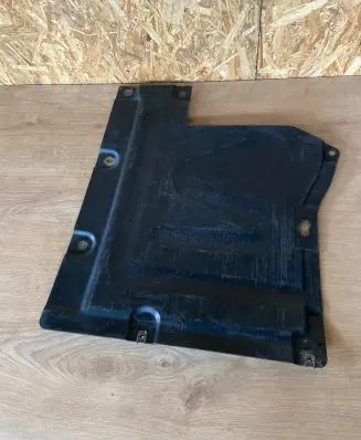 BMW 1 E82 E88 Center/middle under tray cover 7127359 74850610