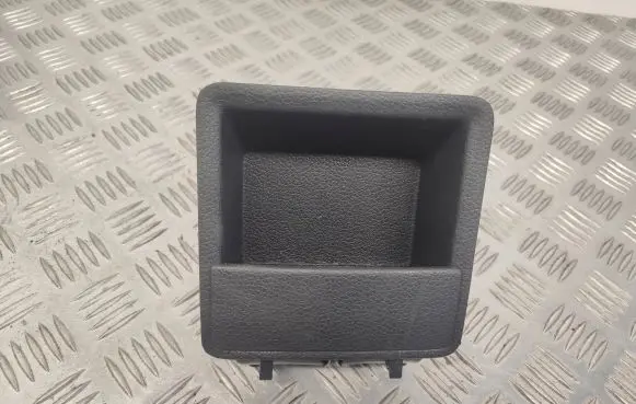 Volkswagen Jetta VI Glove box central console 5C6863383OT