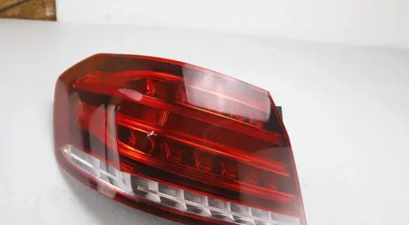 Mercedes-Benz E W212 Rear/tail lights A2129061303