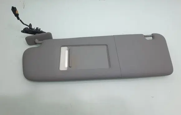 Volkswagen Touareg I Sun visor 7L6857551