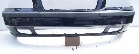 Volvo V70 Front bumper