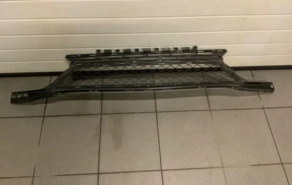 Mercedes-Benz C AMG W205 Front bumper lower grill A2058852323