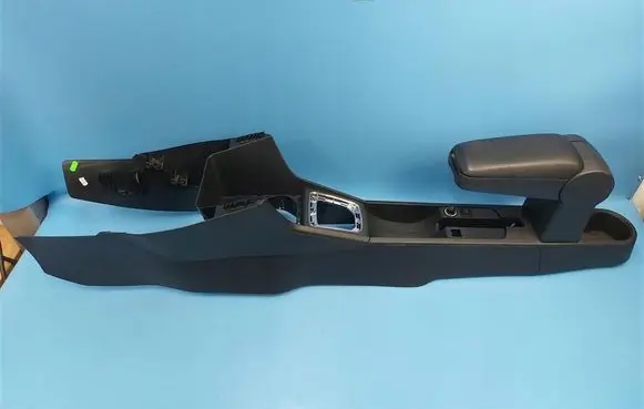 Skoda Rapid (NH) Center console 