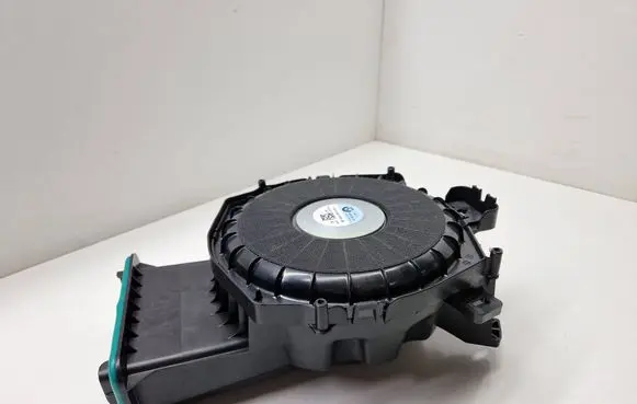 BMW X3 G01 Subwoofer speaker 6811926