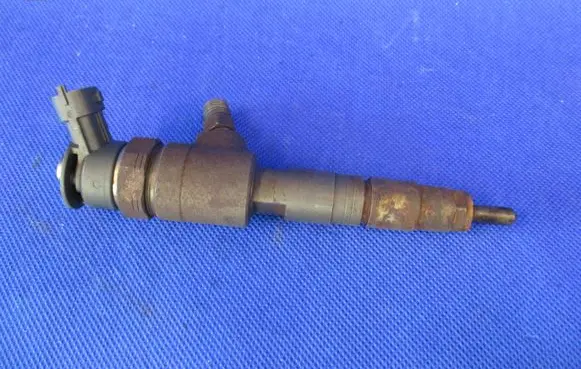 Ford Focus Fuel injector 0445110489