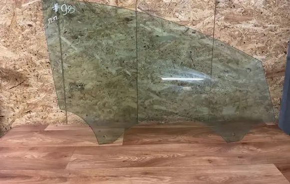 Ford Mondeo MK IV Front door window glass four-door 7S71A21410A DOT39AS2M35 43R000677