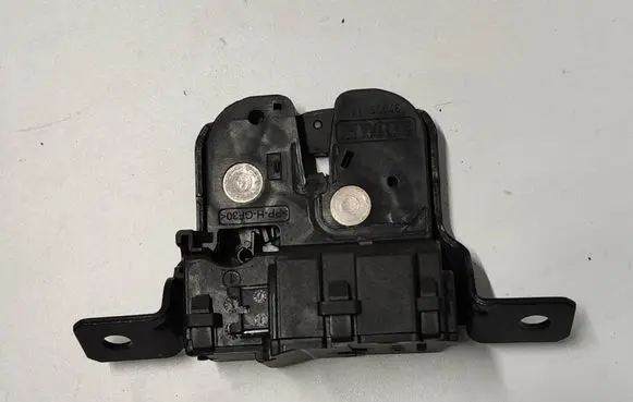 Tailgate/trunk/boot lock/catch/latch