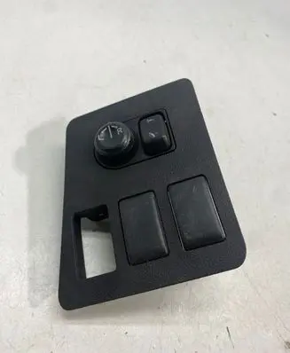 Nissan Qashqai Wing mirror switch 68485jd000