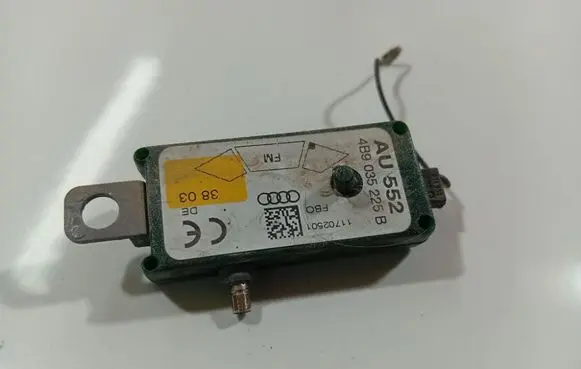 Audi A6 S6 C5 4B Antenna control unit 4B9035225B