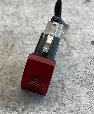 Skoda Octavia Mk2 (1Z) Hazard light switch 1z0953235a