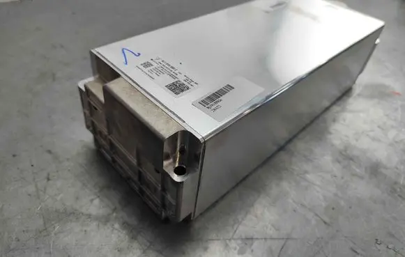 Porsche Taycan 9J1 Hybrid / Electric Car Battery Cell 9J1915592C